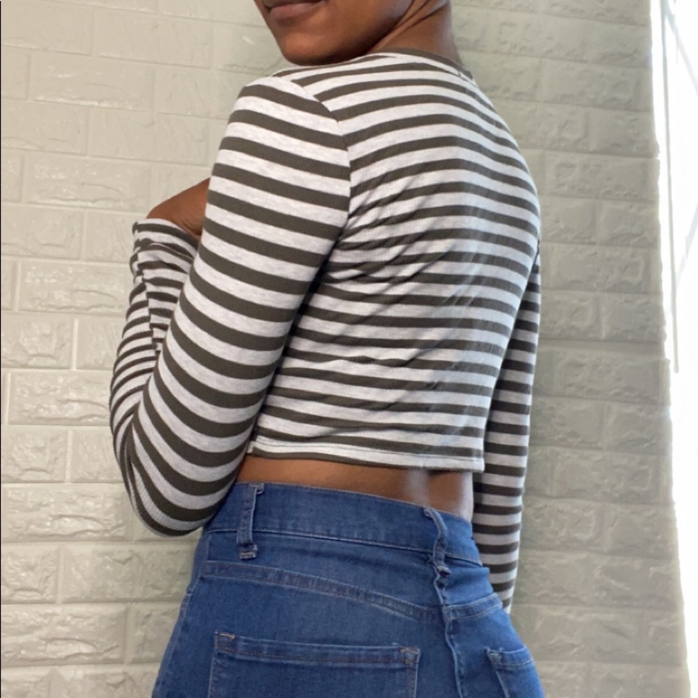 Long Sleeve Crop Top